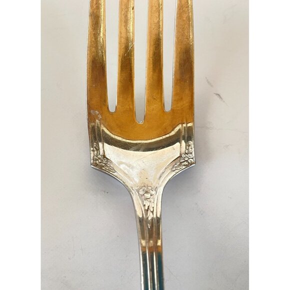 Antique 1915 De Sancy-Roseland Silverplate Meat Fork 8" Holmes & Edwards IS - Picture 5 of 7